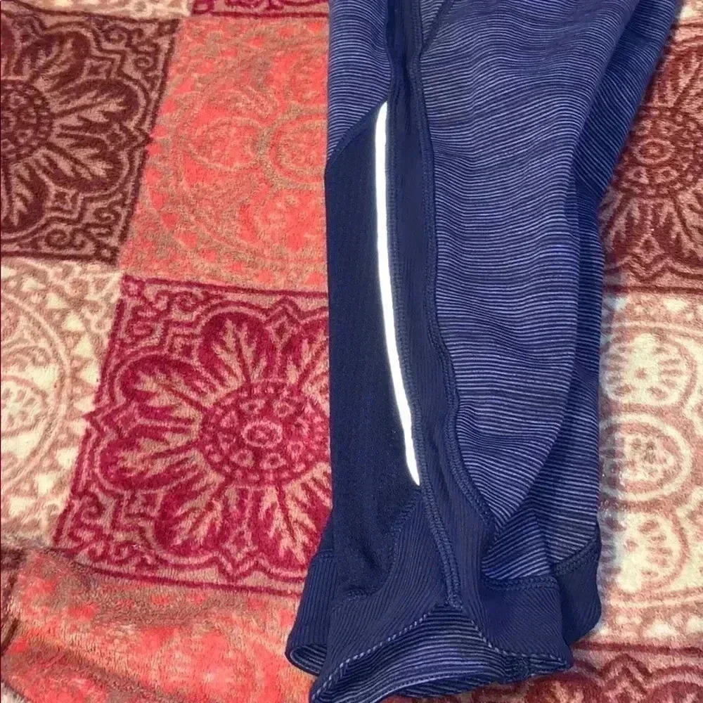 Lululemon run reflector crops